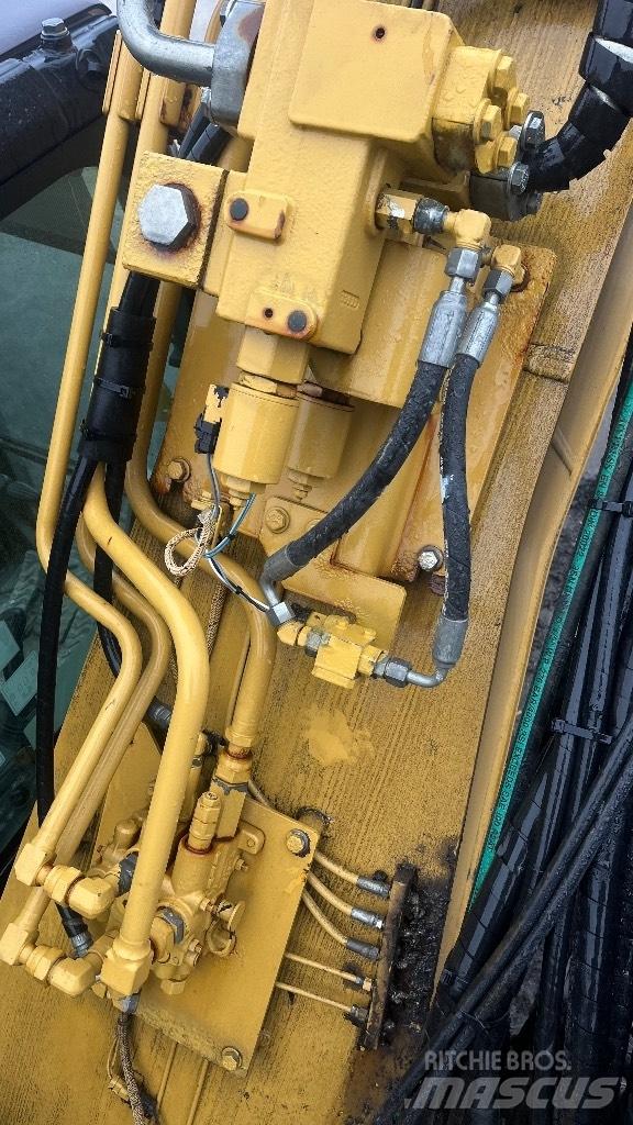 CAT 320 EL Escavadoras de rastos