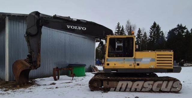 Volvo EC 230B Escavadoras de rastos
