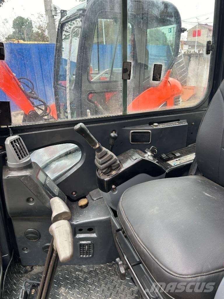 Hitachi ZX 60 Mini Escavadoras <7t