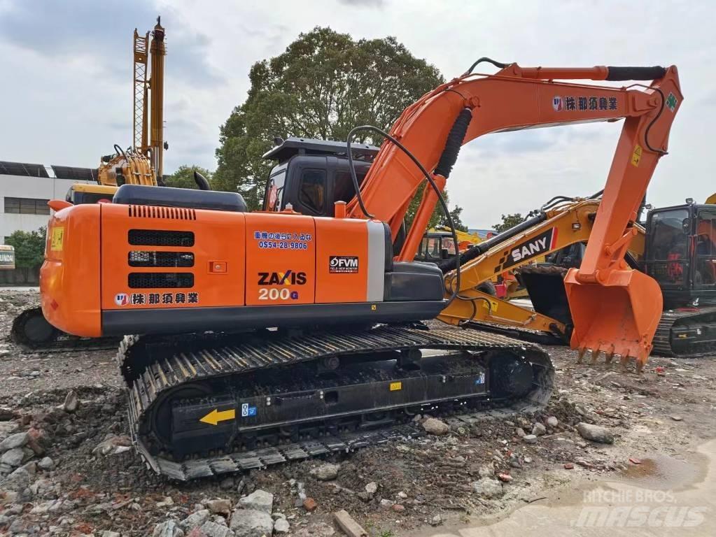 Hitachi ZX 200 Escavadoras de rastos