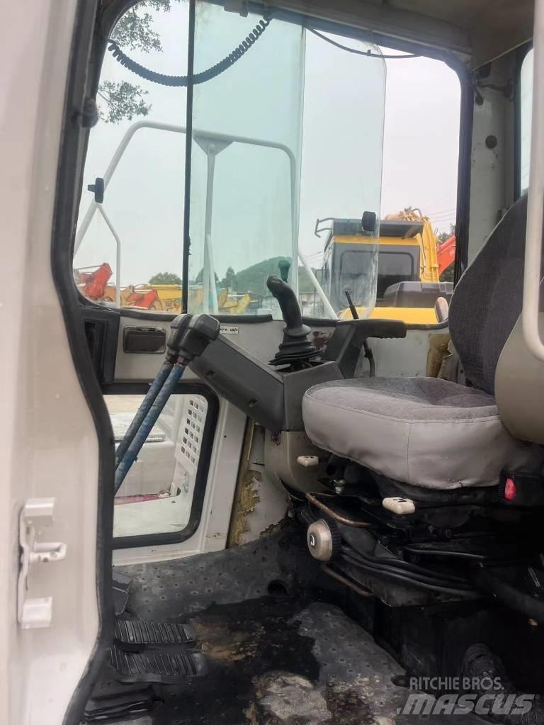 Takeuchi TB180C Escavadoras de rastos