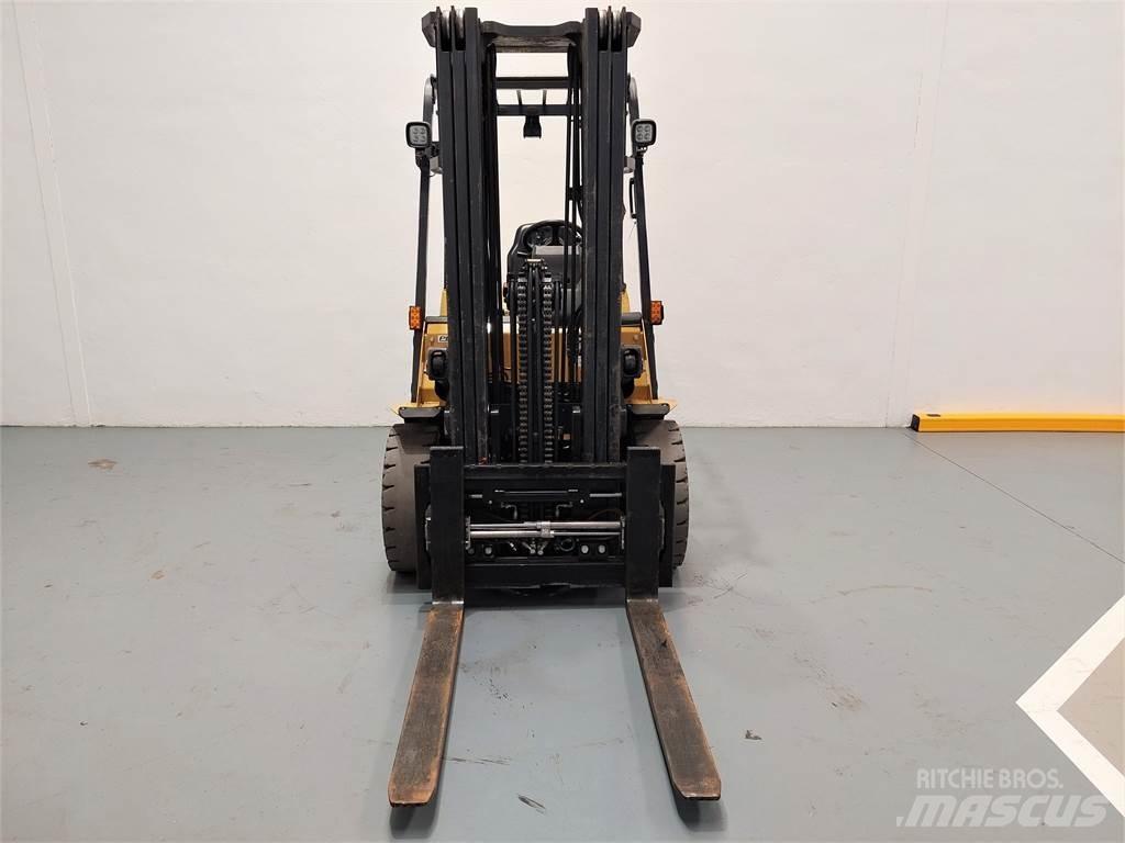 CAT DP35NTD Empilhadores Diesel