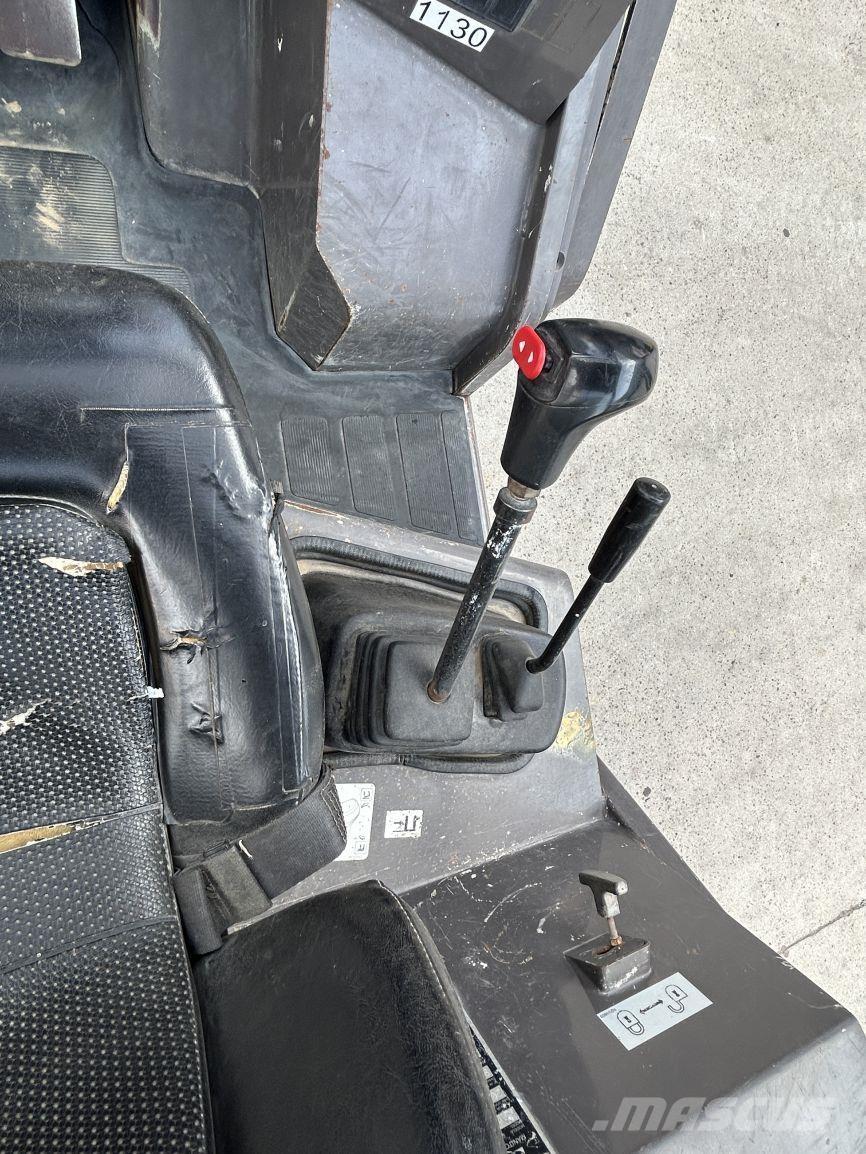 Manitou MH25-4 Empilhadores todo-terreno