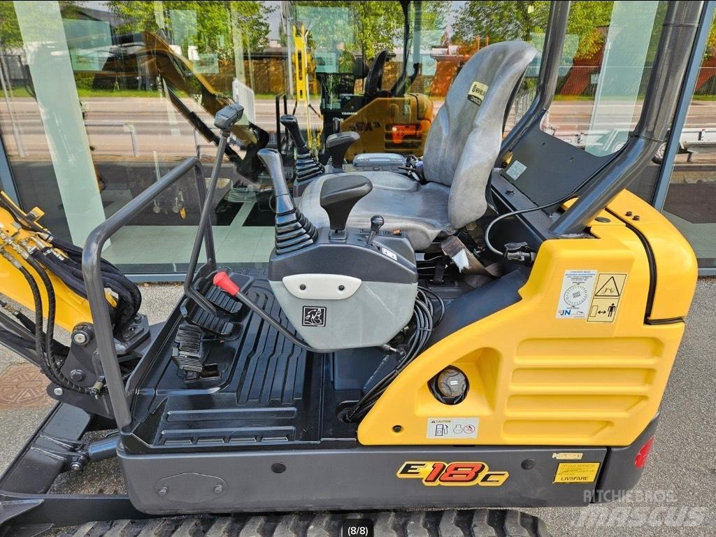 New Holland E 18 C Mini Escavadoras <7t