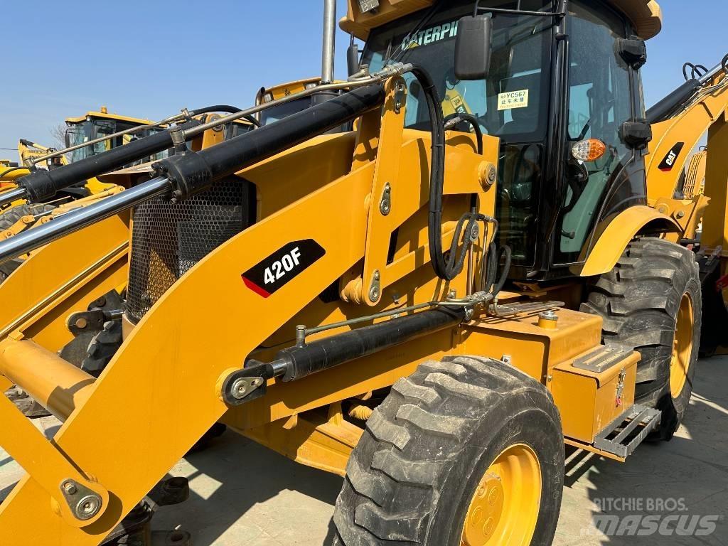 CAT 420F Pás carregadoras de rodas