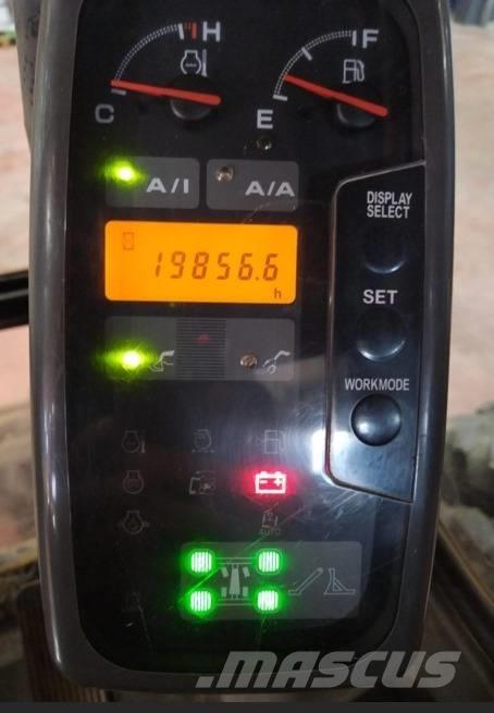 Hitachi ZX 210 W Escavadoras de rodas