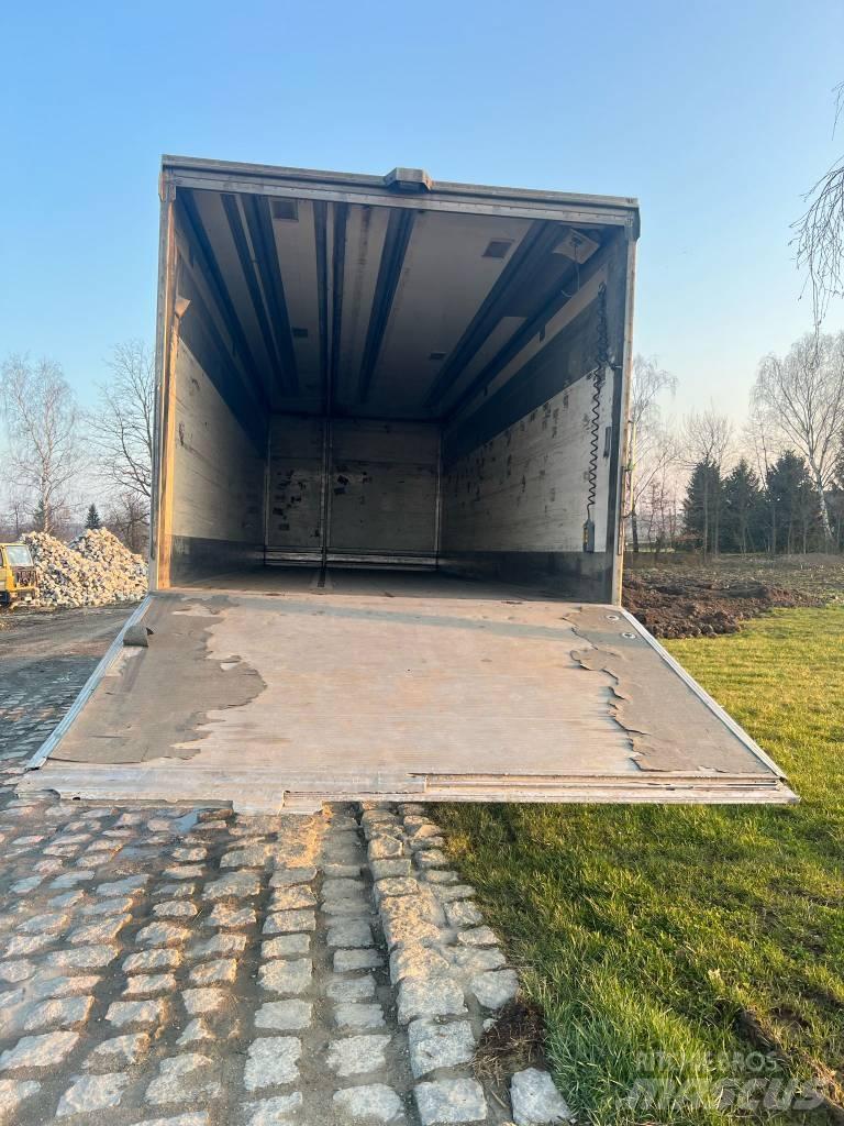 Iveco Stralis Camiões de chassis e cabine