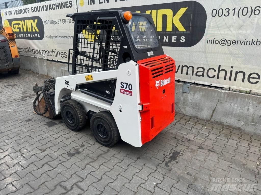 Bobcat S70 Carregadoras de direcção deslizante