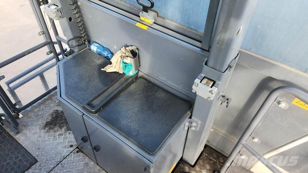 Wirtgen W210 FI Máquinas de blocos de betão