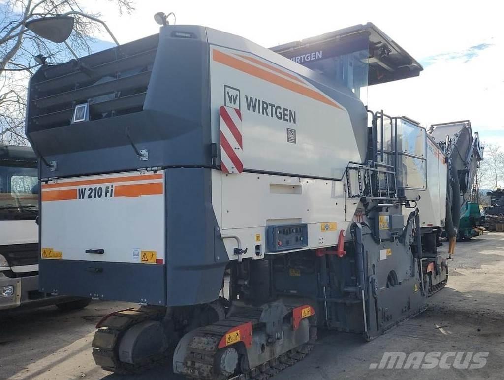 Wirtgen W210 FI Máquinas de blocos de betão