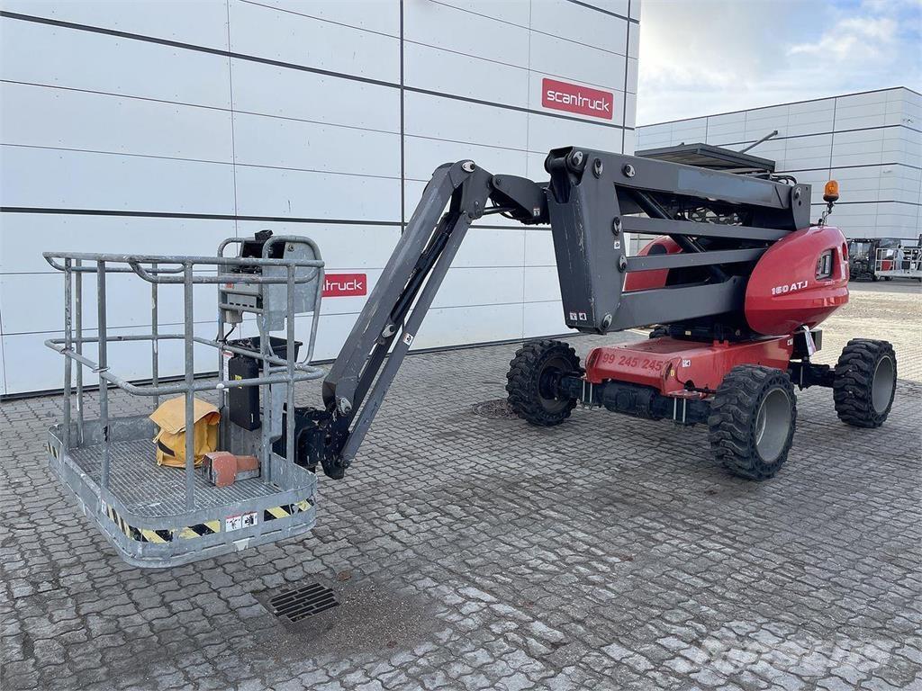 Manitou 160ATJ RC Elevadores braços articulados