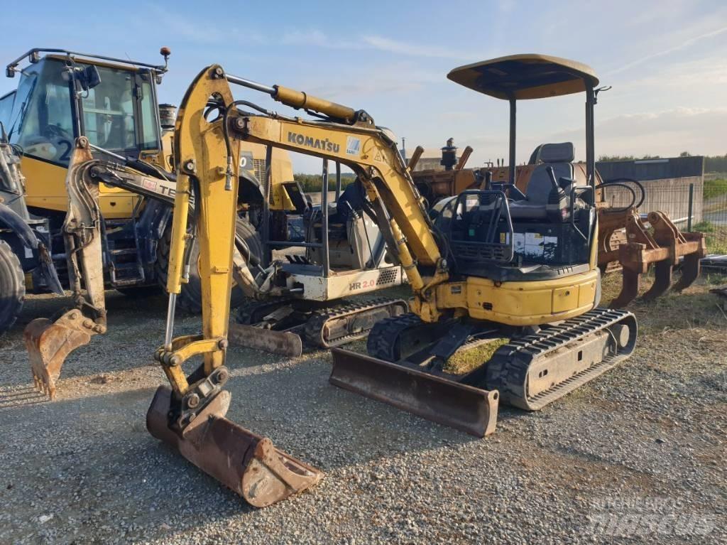 Komatsu PC26MR-3 Mini Escavadoras <7t