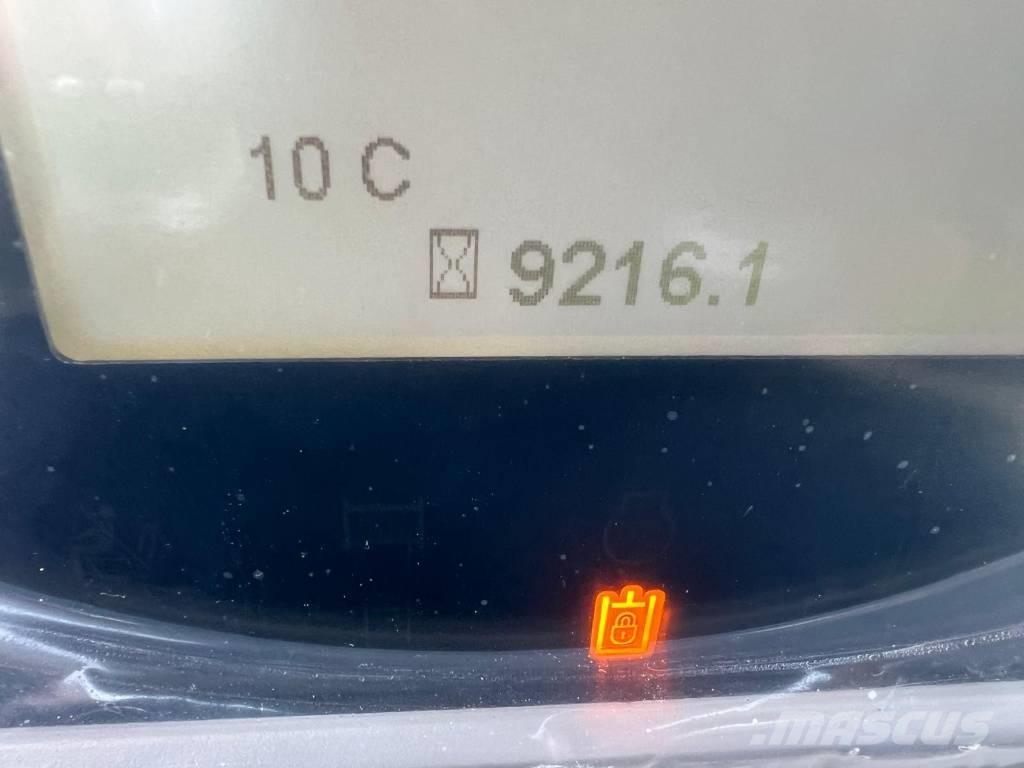 CAT D 6 N LGP Dozers - Tratores rastos