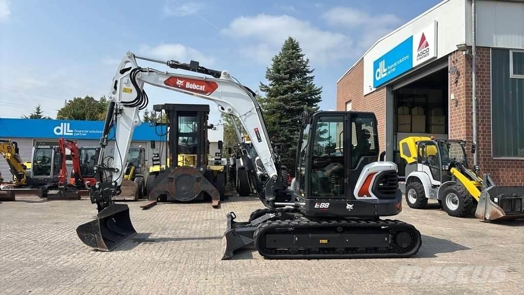 Bobcat E88 Escavadoras especiais