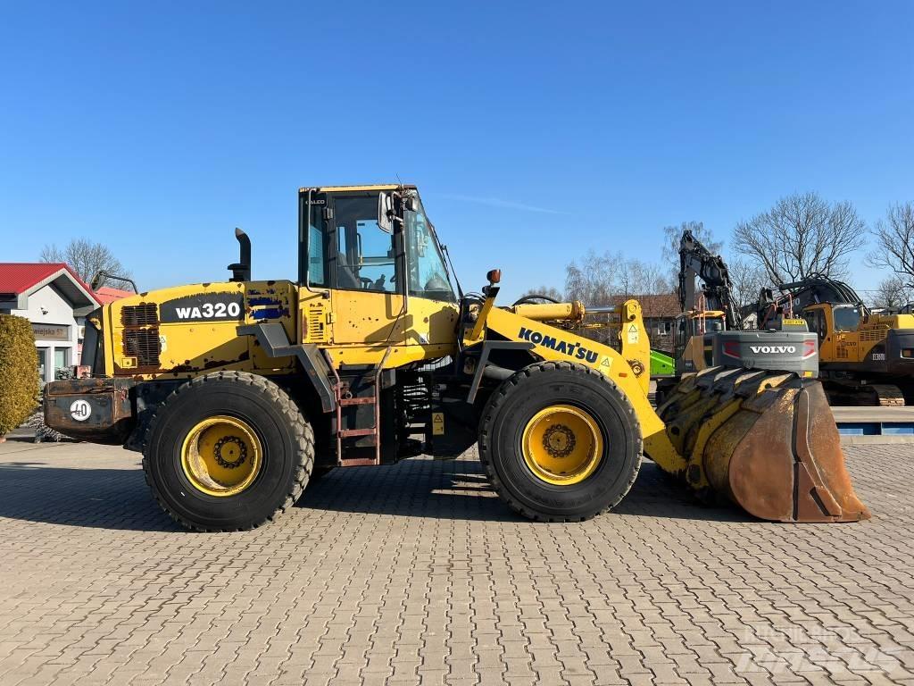 Komatsu WA 320-5 Pás carregadoras de rodas