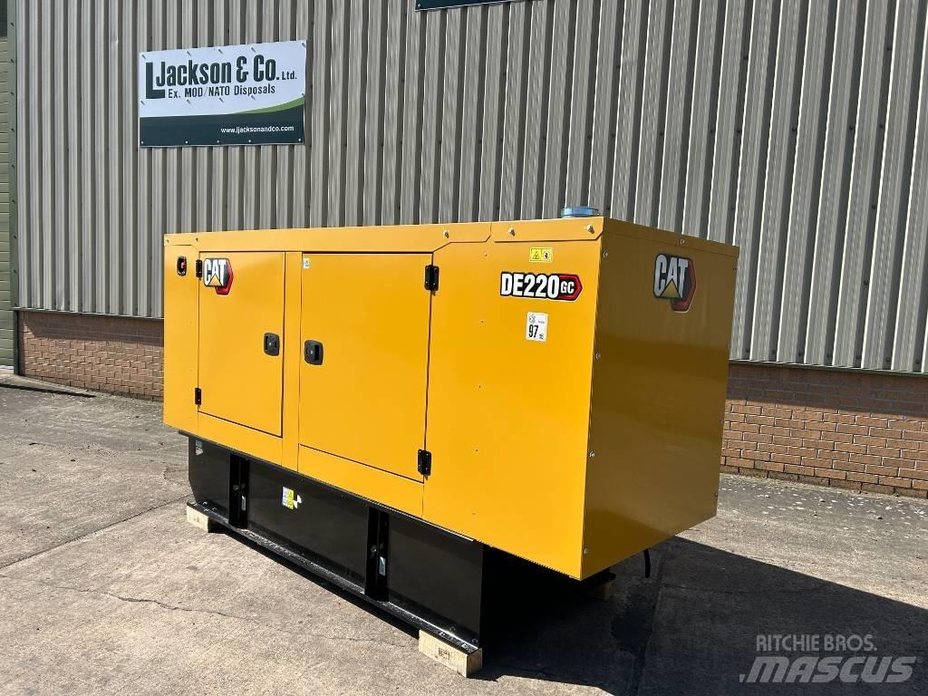 CAT DE 220 GC Geradores Diesel