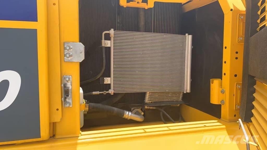 Komatsu PC 240 LC Escavadoras de rastos