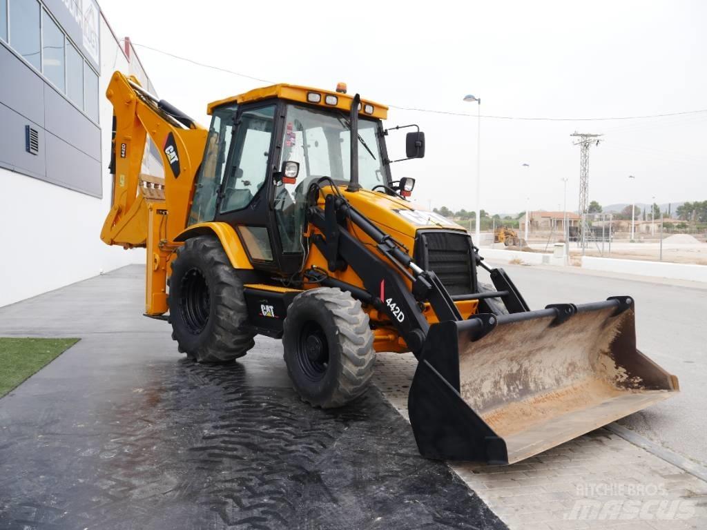 CAT 442 D Retroescavadoras