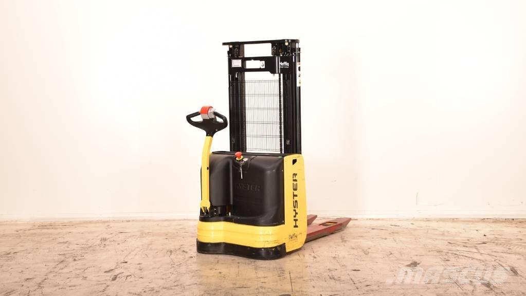 Hyster S 1.0-24 Empilhador para operador externo