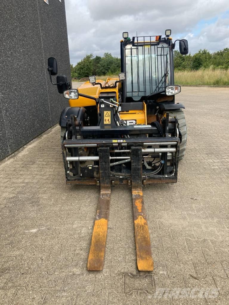 JCB 525-60 E Manipuladores telescópicos