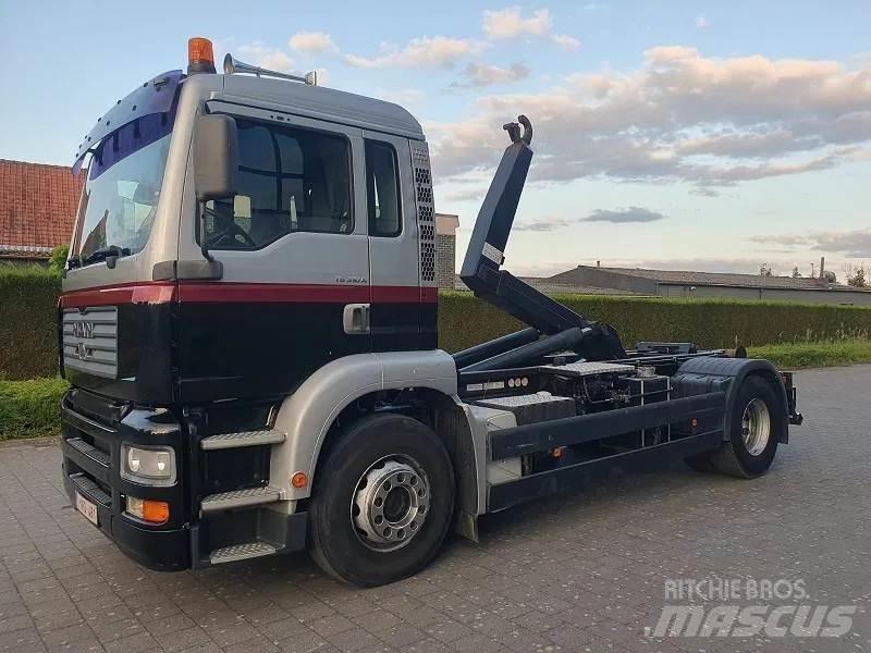 MAN TG 310 A Camiões Ampliroll