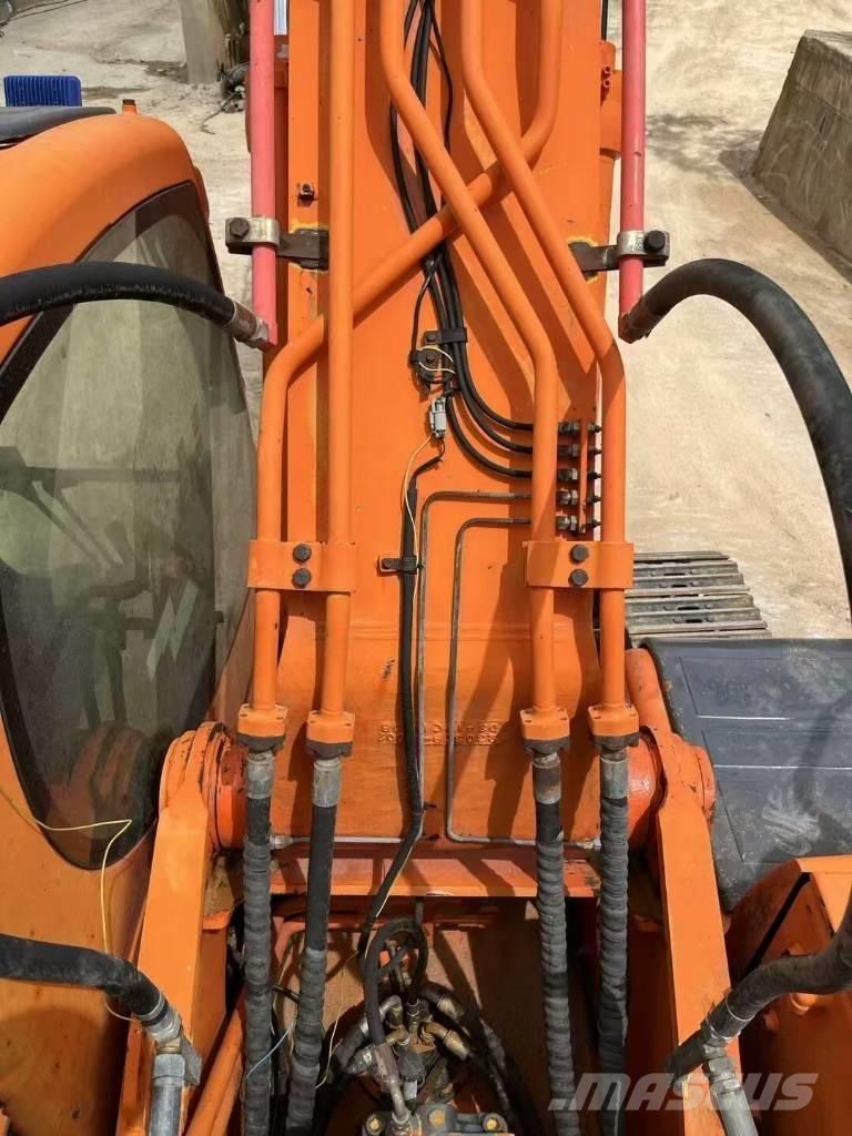 Doosan DX300LC Escavadoras de rastos
