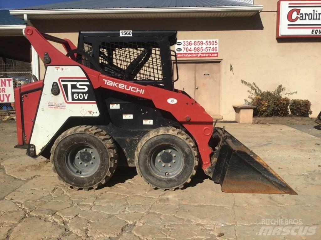 Takeuchi TS60V Carregadoras de direcção deslizante