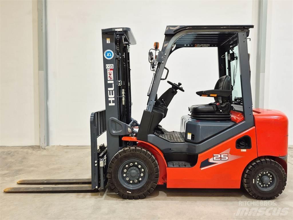 Heli CPCD25 XC26H Empilhadores Diesel