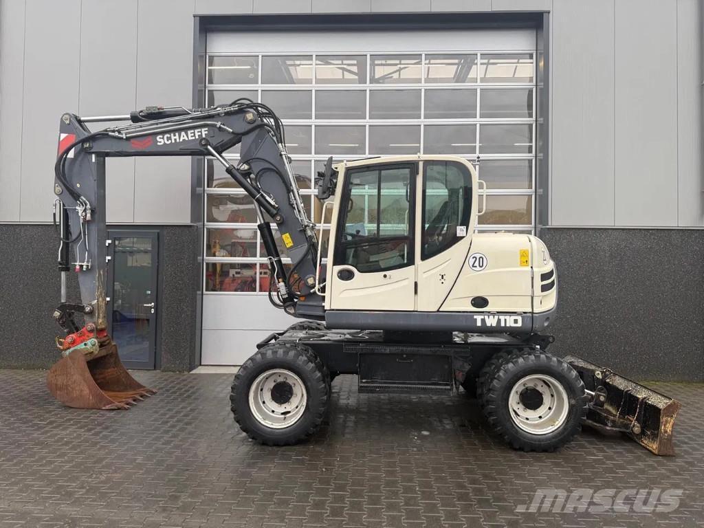 Terex TW110 Escavadoras Midi 7t - 12t
