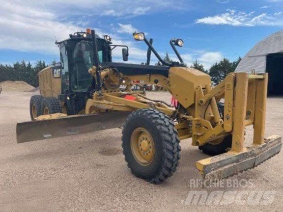 CAT 140 M 2 Motoniveladoras
