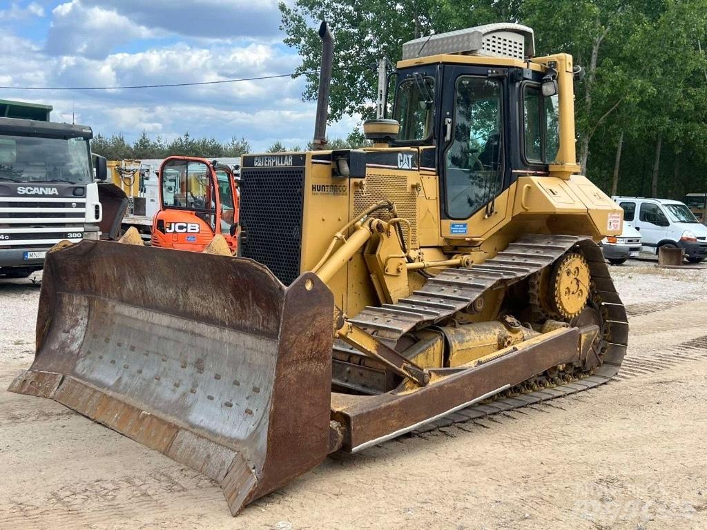 CAT D 6 M Dozers - Tratores rastos