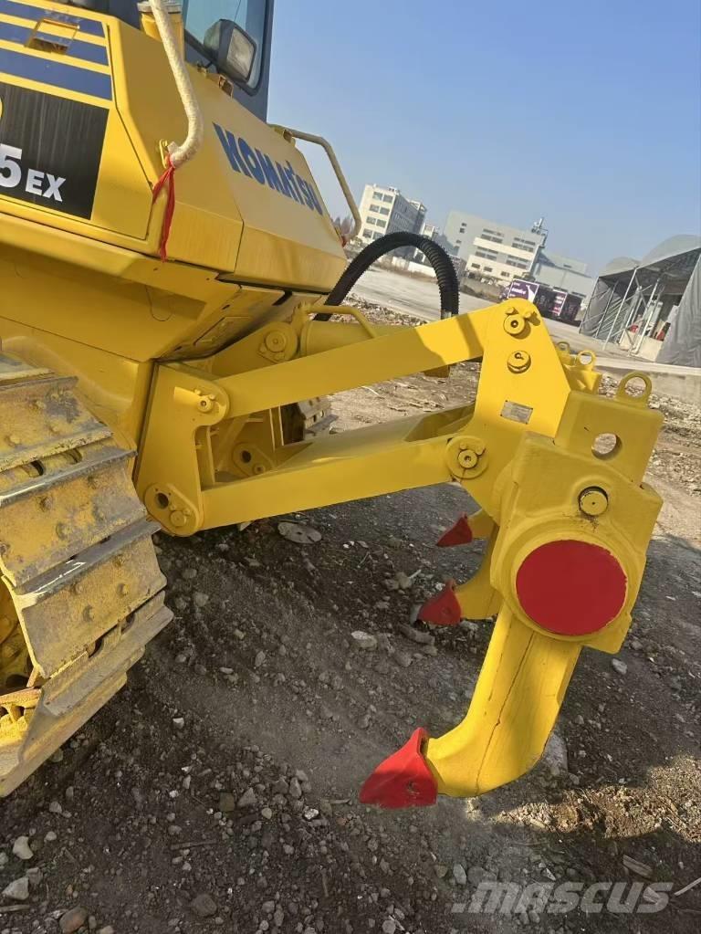 Komatsu D 85 E Dozers - Tratores rastos