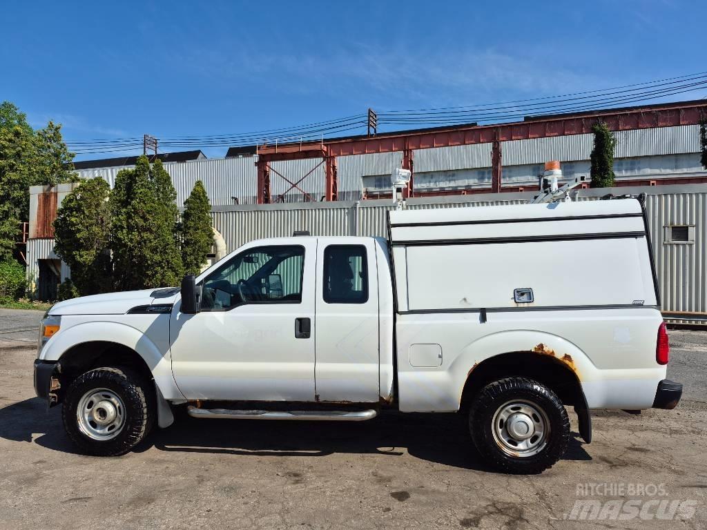 Ford F 250 Pick up de caixa aberta