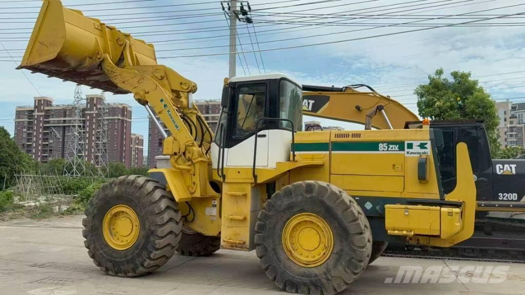 Kawasaki 85 Z Pás carregadoras de rodas