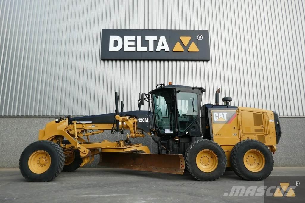 CAT 120M2 Motoniveladoras