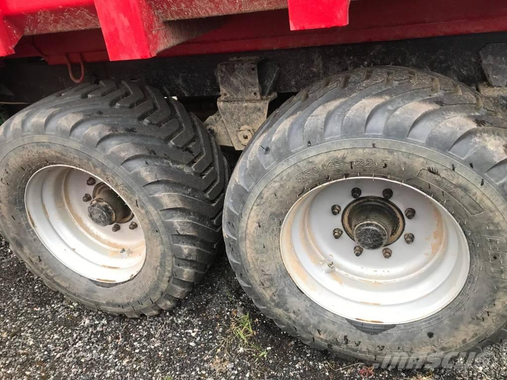 Præstbro T 110 Reboques Agrícolas basculantes