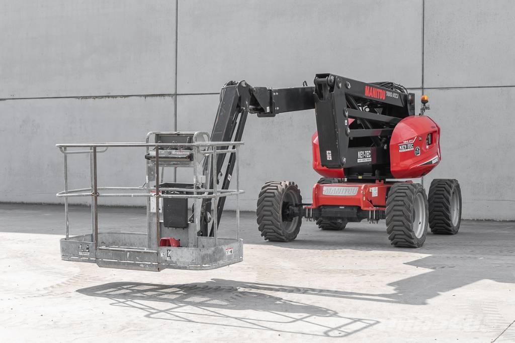 Manitou 180 ATJ RC Elevadores braços articulados