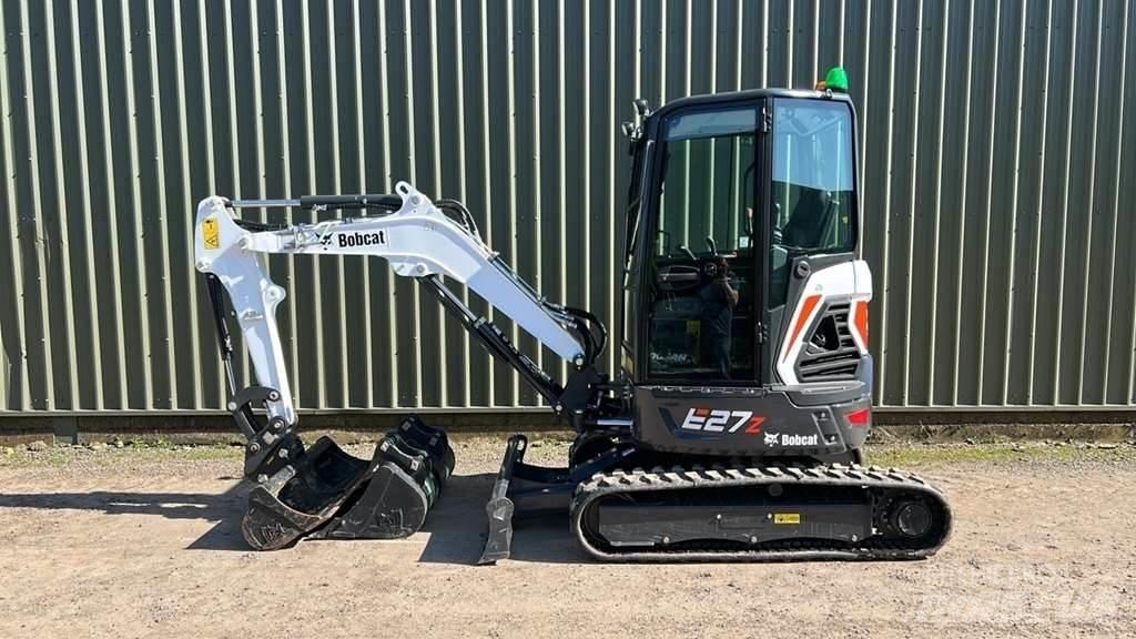 Bobcat E27Z Mini Escavadoras <7t