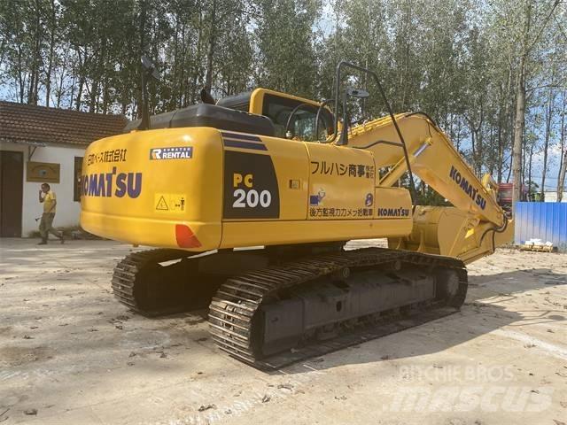 Komatsu PC200-8 Escavadoras de rastos