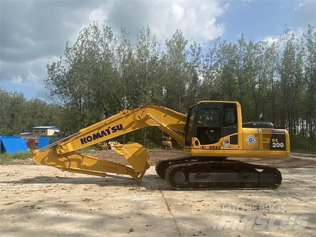Komatsu PC200-8 Escavadoras de rastos