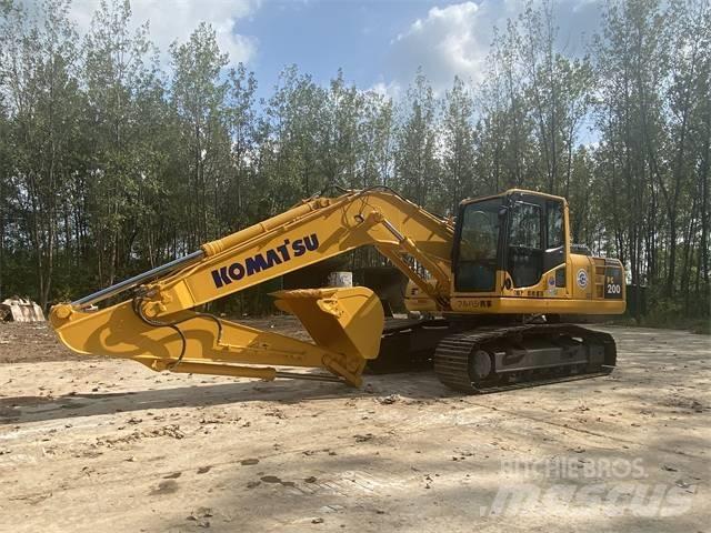 Komatsu PC200-8 Escavadoras de rastos