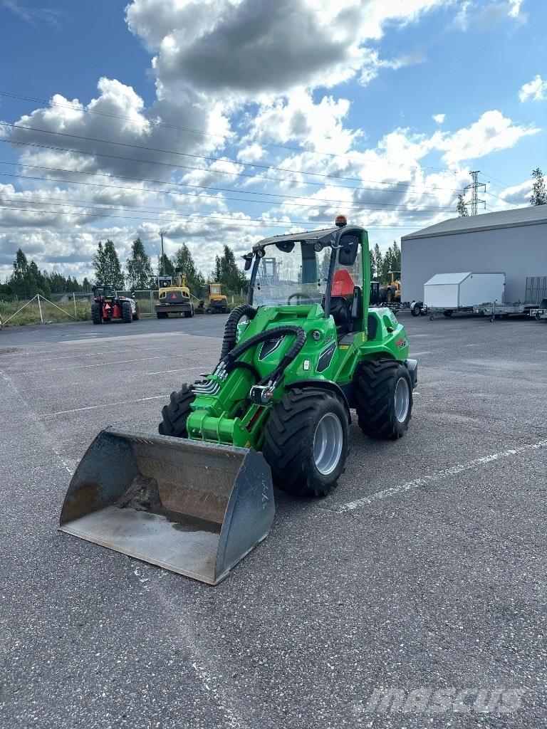 Avant 860 i Mini carregadoras