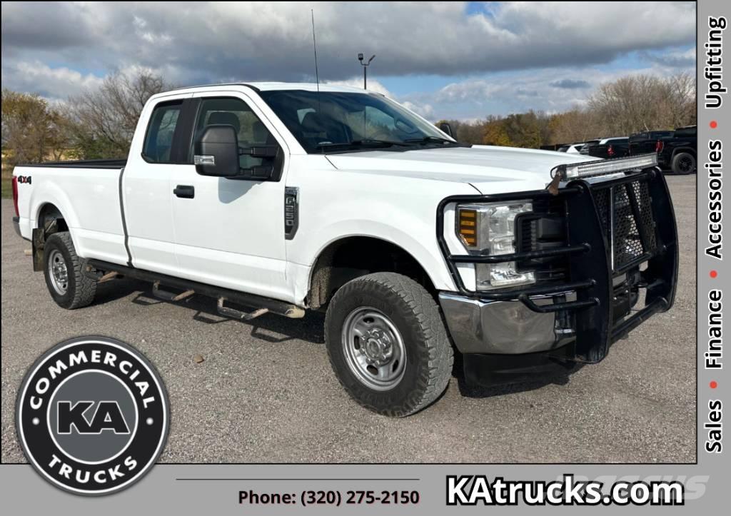 Ford F 250 XL SD Outros