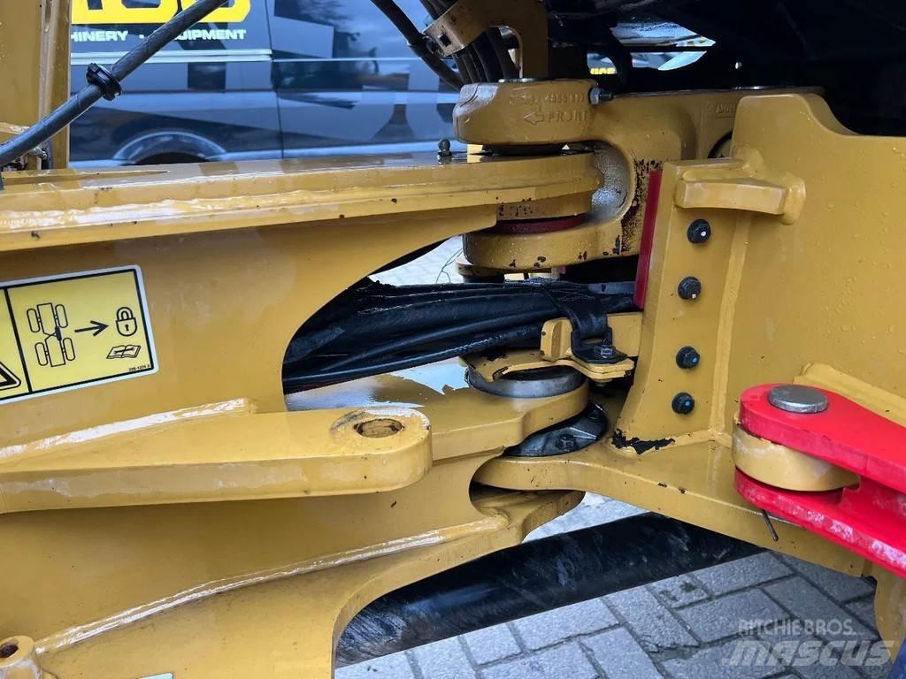 CAT 908M Pás carregadoras de rodas