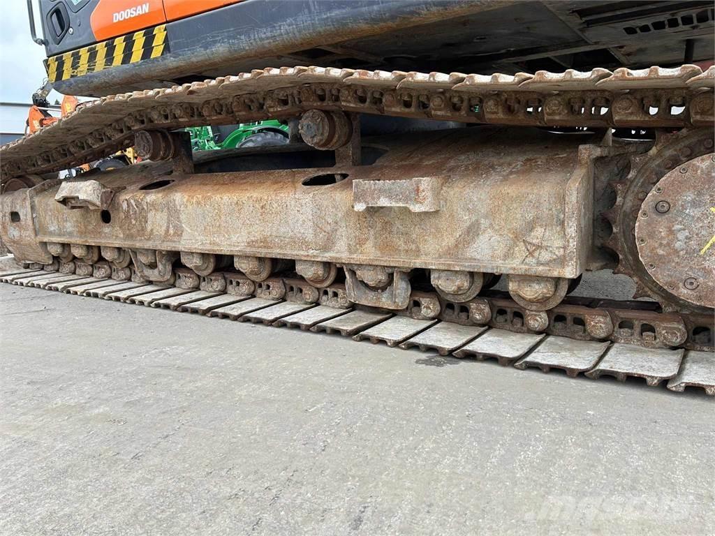 Doosan DX255LC-5 Escavadoras de rastos