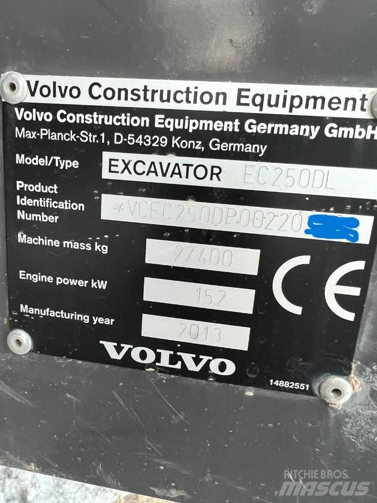 Volvo EC 250 D L Escavadoras de rastos
