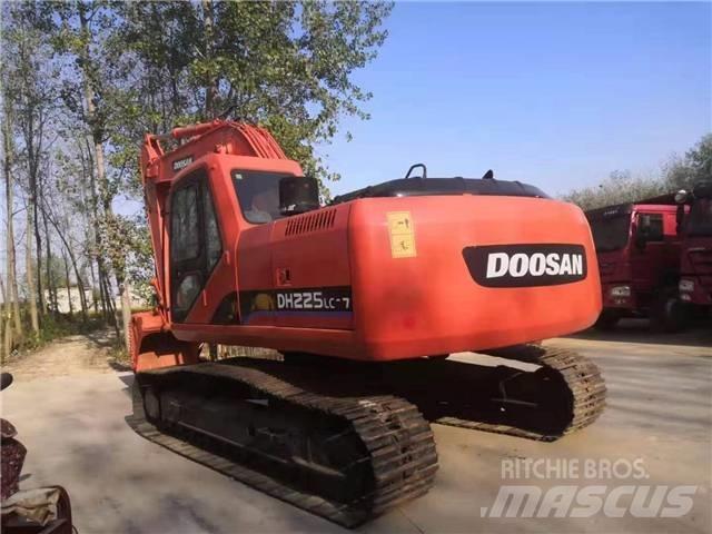Doosan DH225 Escavadoras de rastos