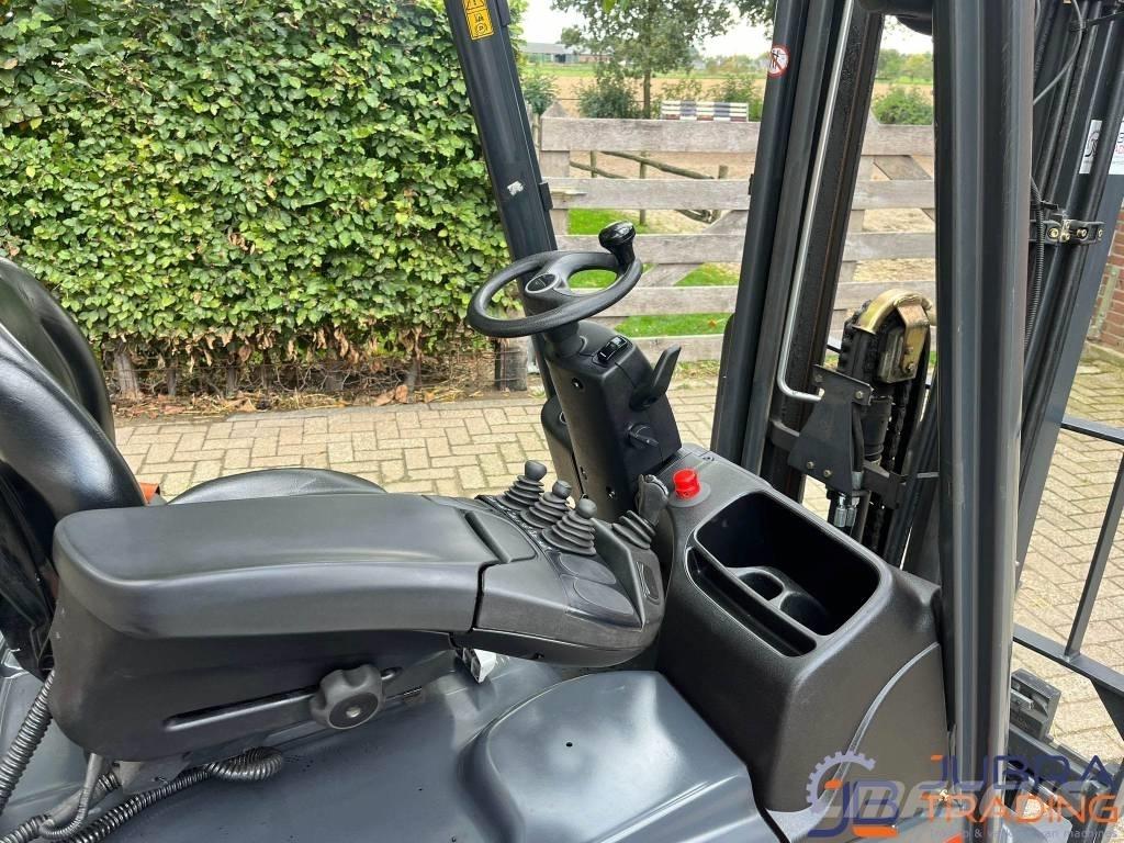 Linde E14-02 Empilhadores eléctricos