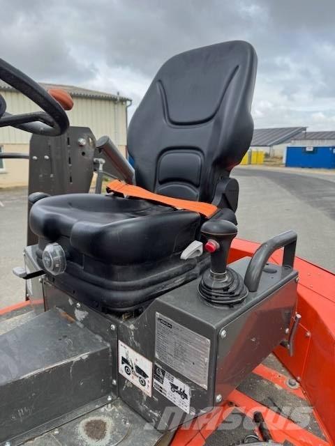 Ausa DR 601 AHG Camiões articulados