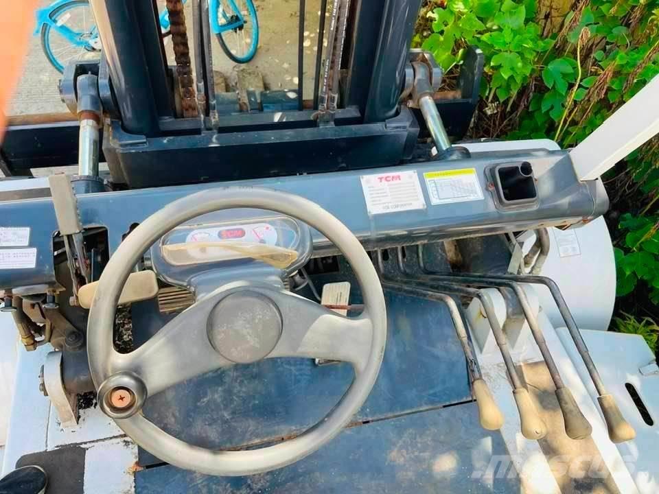 TCM FD100Z8 Empilhadores Diesel